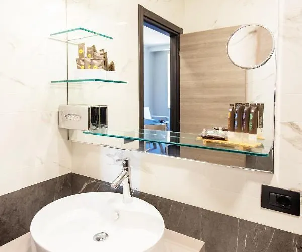 Palazzo Le Poste - And Apart Otel