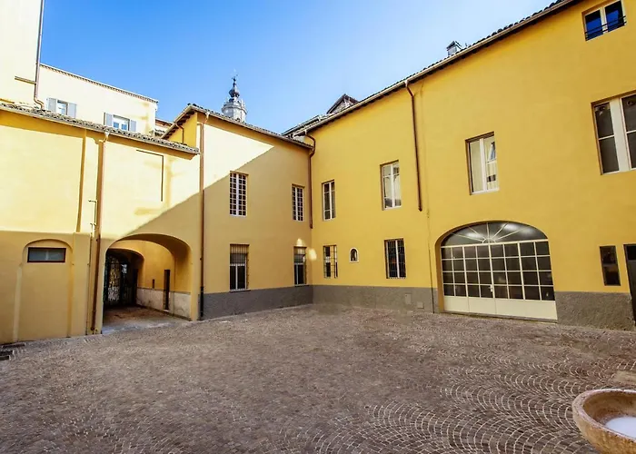 Palazzo Le Poste - And Parma