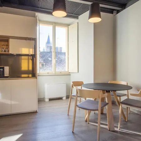 Palazzo Le Poste - And מלון דירות 4*