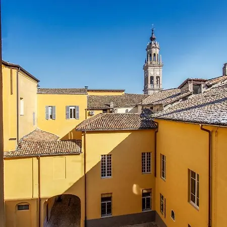 Palazzo Le Poste - And アパートホテル パルマ