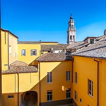 Palazzo Le Poste - And 4* パルマ